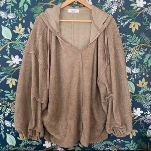 Carly Jean Los Angeles oversized sweater